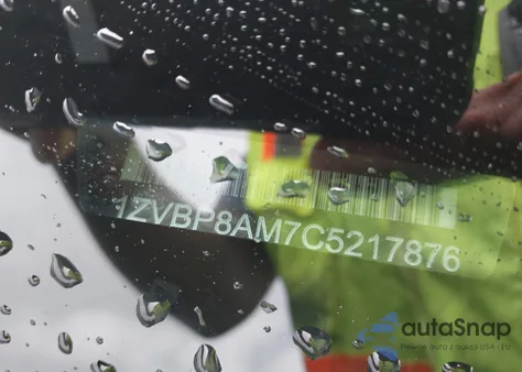 2012 Ford Mustang V6 z USA, uszkodzony, nr VIN 1ZVBP8AM7C5217876